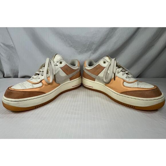 Women's Nike Air Force 1 AF1 Peach Shadow Sneakers Reg Size 9 - Picture 5 of 9